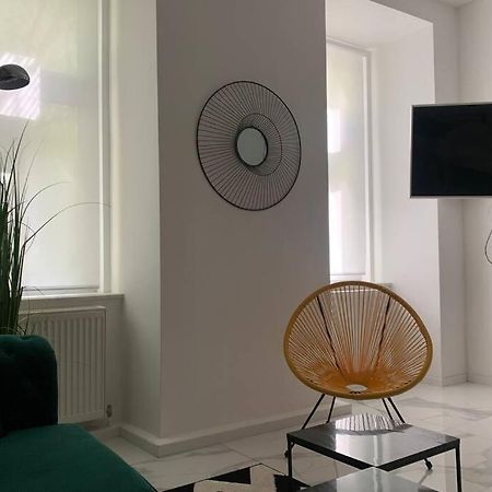Cool City Center Apt. @ Metro And Shopping Street Viena Exterior foto